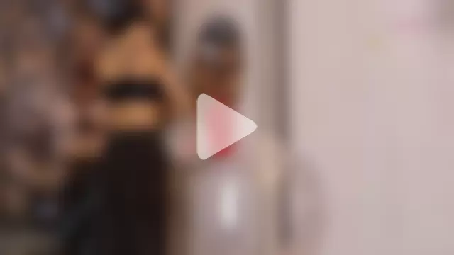 _ArianaToroo photo 7