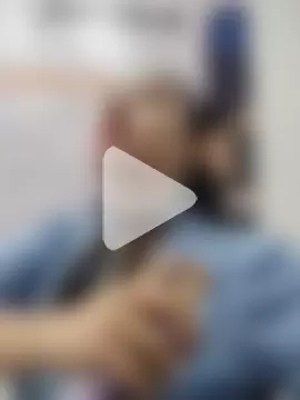 _Sarah-Office1 photo 11