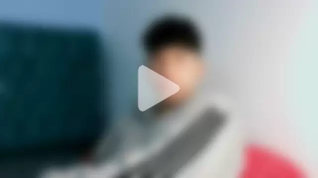 _Thomas_hot_ photo 10