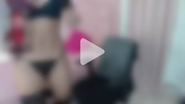 aisha_brunette18 photo 4