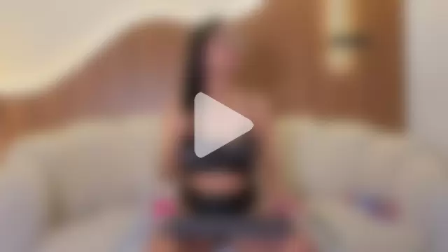 anellejones photo 17