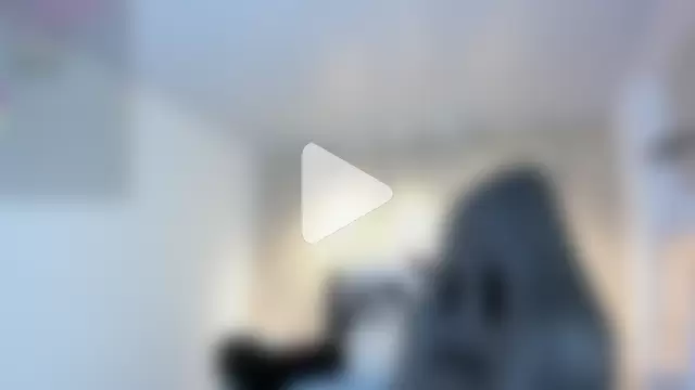 april_dumont photo 22