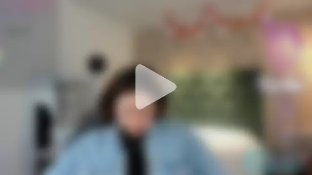 april_dumont photo 9