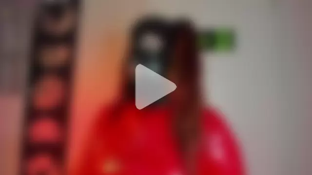 auroralatexprincess photo 9