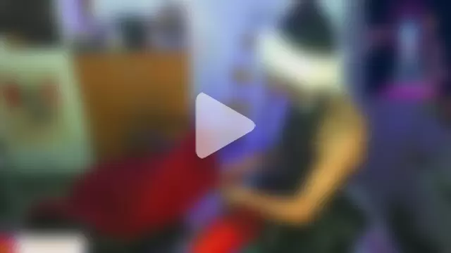 badeyes_crazygoat photo 1