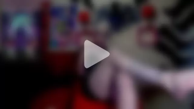 blondehot5v photo 16