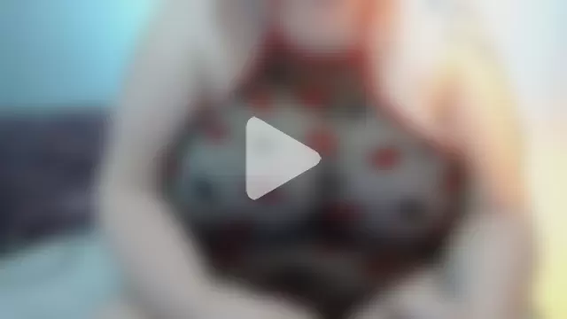 busty-bella1 photo 9