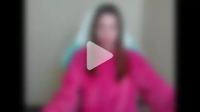 cammila_horn photo 4