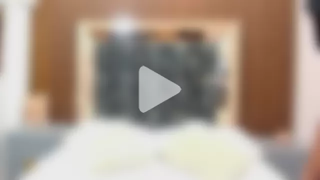 chloe_larson photo 1