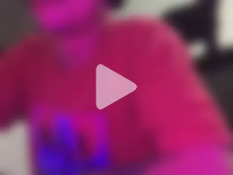 chrisalmeid_ photo 4