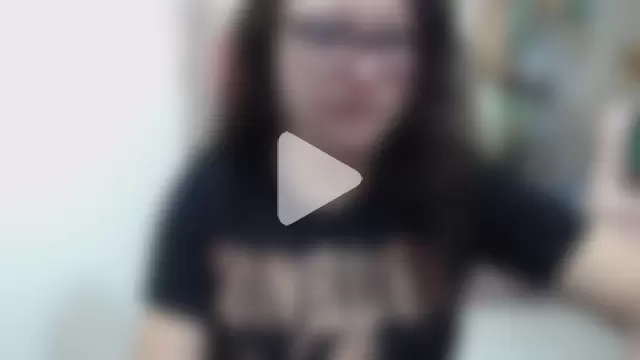 curly_greeneyed photo 28