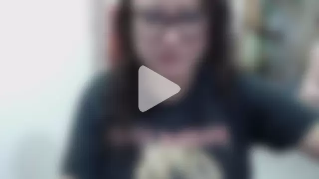 curly_greeneyed photo 12