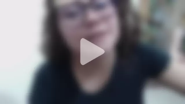 curly_greeneyed photo 9