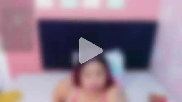 curvybrunnett photo 4