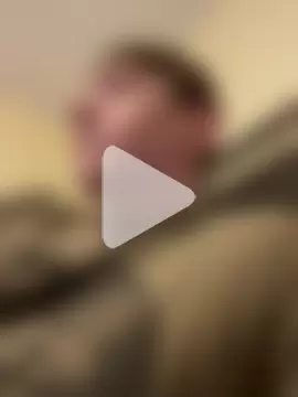 dakota1998xxx photo 1