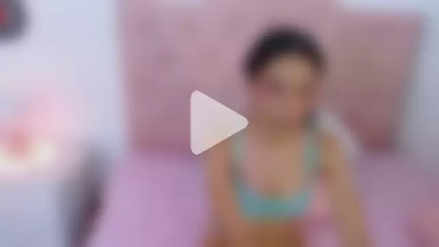 emily_cross photo 27