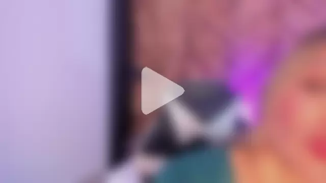 emma_collson photo 1