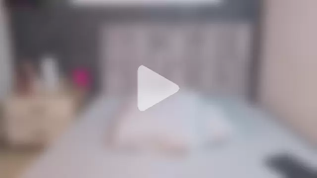 emmi_collinss photo 17