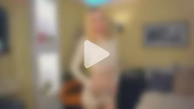 exposed_lizzy photo 16