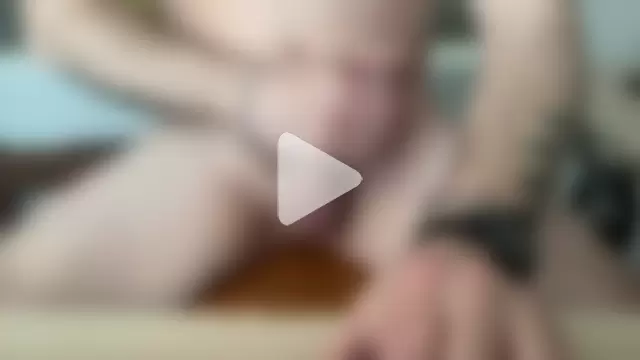 guyatwork16 photo 13