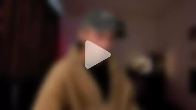 guynextdo0r photo 12