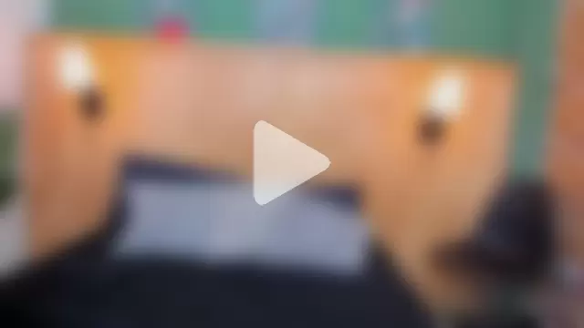 halleylorens photo 22