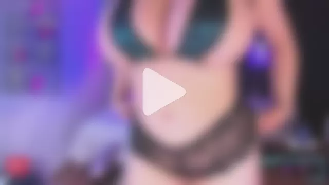 helen_bunnnyx photo 17