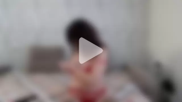 increible_della photo 1