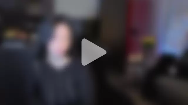 jeans-and-peach photo 13