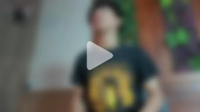 labrinthteasing photo 7