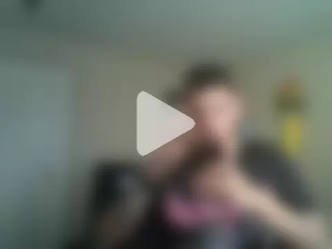 latinosatiro94 photo 3