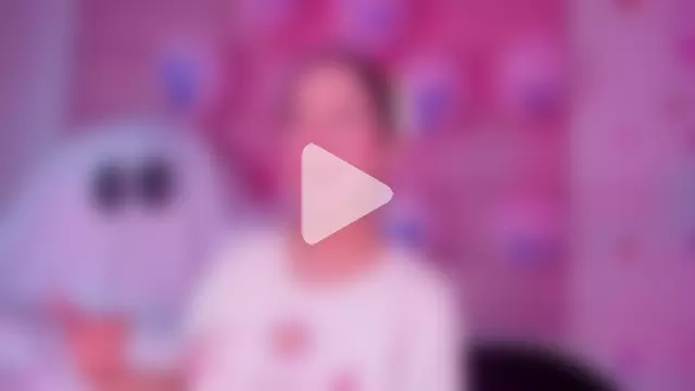 little-Emma photo 14