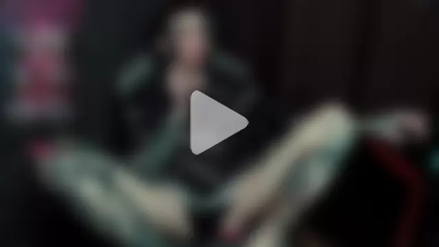 lonelycry7tal photo 3