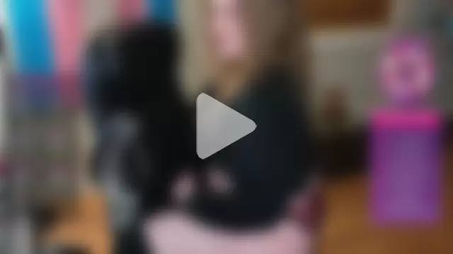 luluvaladon photo 24