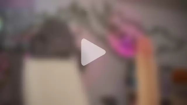 mariel_a_gold photo 17