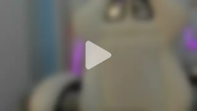 mask_red_girl photo 17