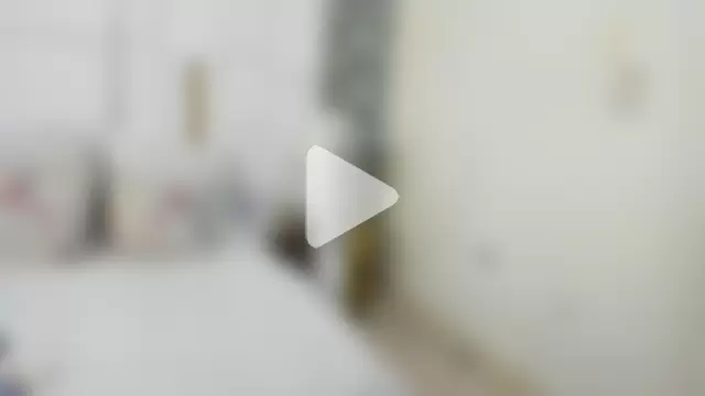 megan_and_mia photo 13