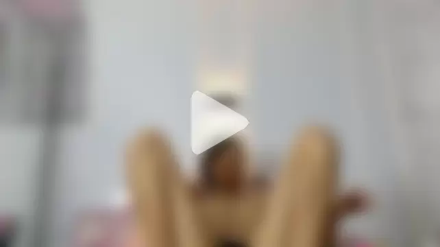 melannyhot69 photo 17