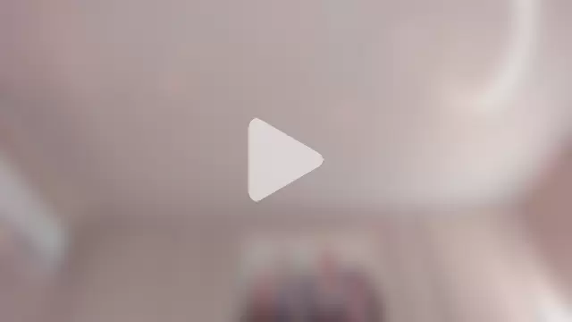 mia_kisses2 photo 1