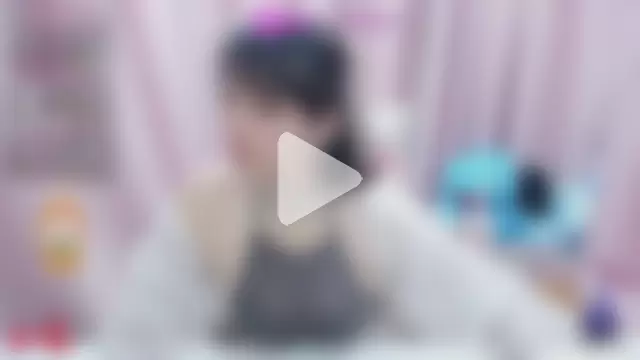 momoLoveLuna photo 7