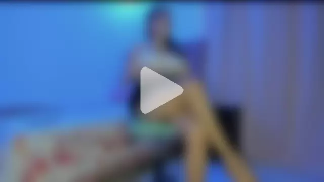 naomyyklein__ photo 24