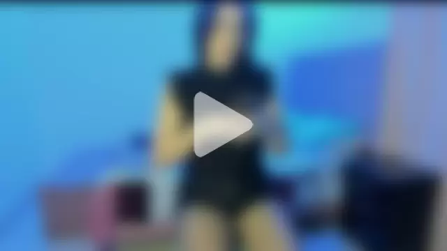 naomyyklein__ photo 16