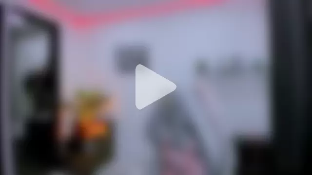 nilam_valker photo 16