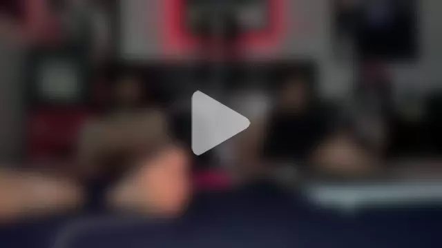 pantslesstraveler_plt photo 18