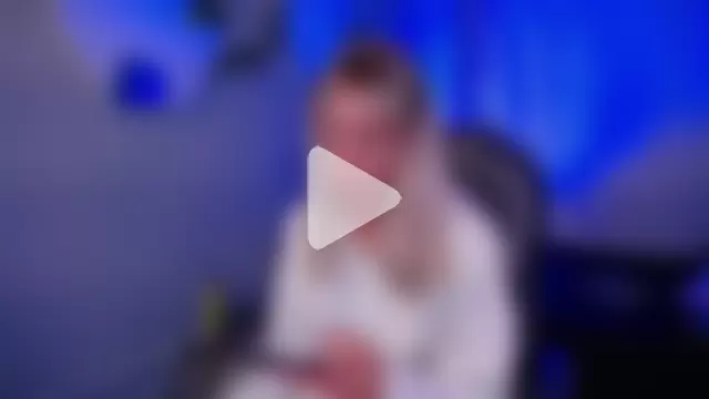 peyton_golden1 photo 9