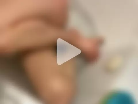 pleasedontpressaredburton photo 12