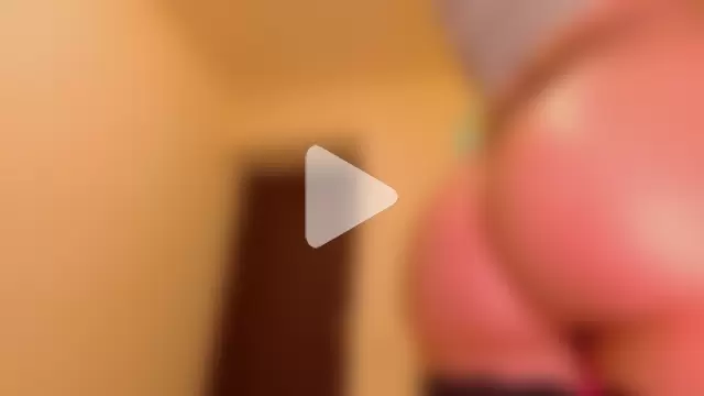 purpleariellx photo 3