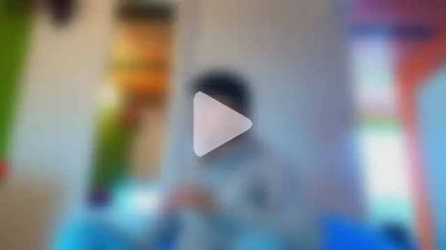 santyago_taylor photo 1