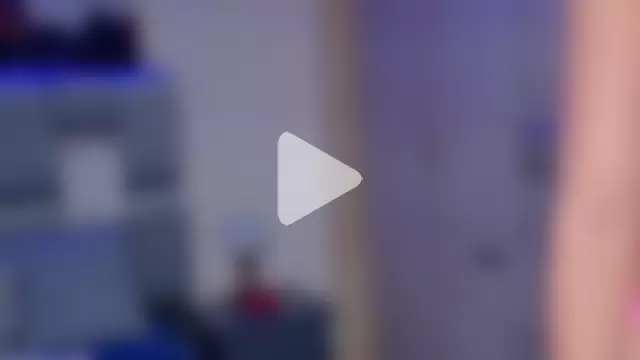 saramikaelson photo 18