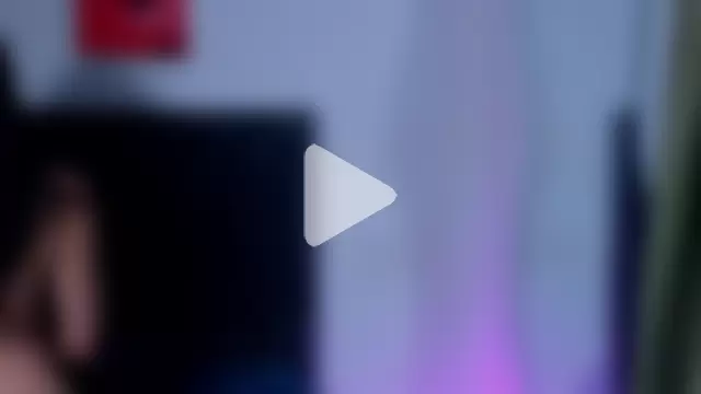 saramikaelson photo 1